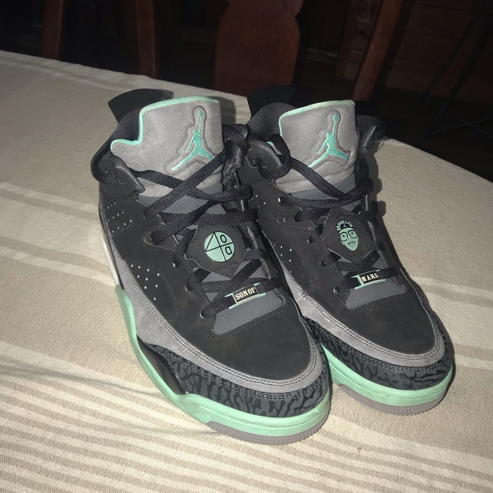 Son of Mars ‘Green Glow’ size 10
